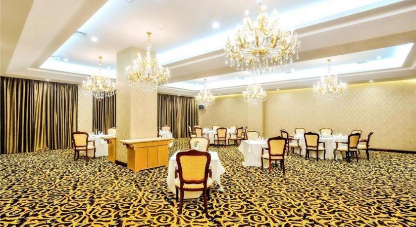 Shenyang Haiyun Jinjiang International Hotel Exterior foto