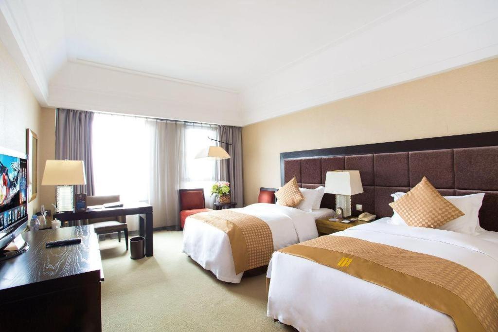 Shenyang Haiyun Jinjiang International Hotel Exterior foto